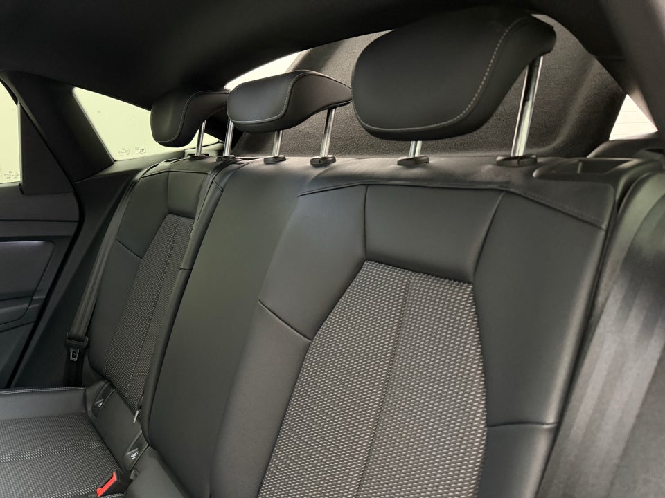 Audi Q4 e-tron 50 S-line Sportback quattro 5d