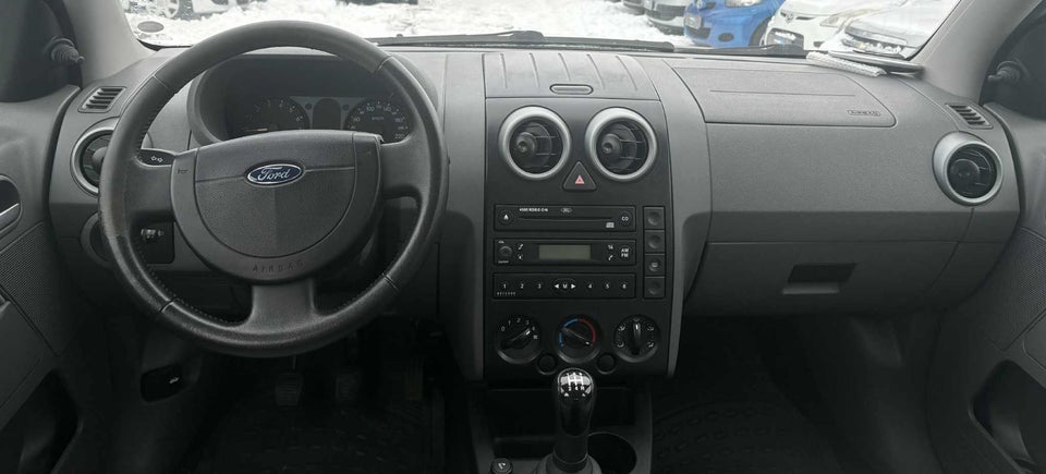 Ford Fusion 1,4 5d