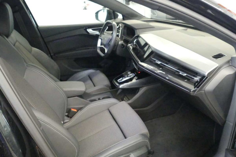 Audi Q4 e-tron 40 S-line Sportback 5d