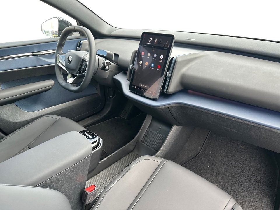 Volvo EX30 Twin Performance Ultra 5d