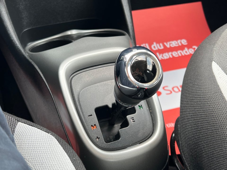 Toyota Aygo 1,0 VVT-i x-play x-shift 5d