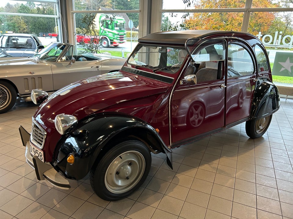 Citroën 2CV 0,6  4d
