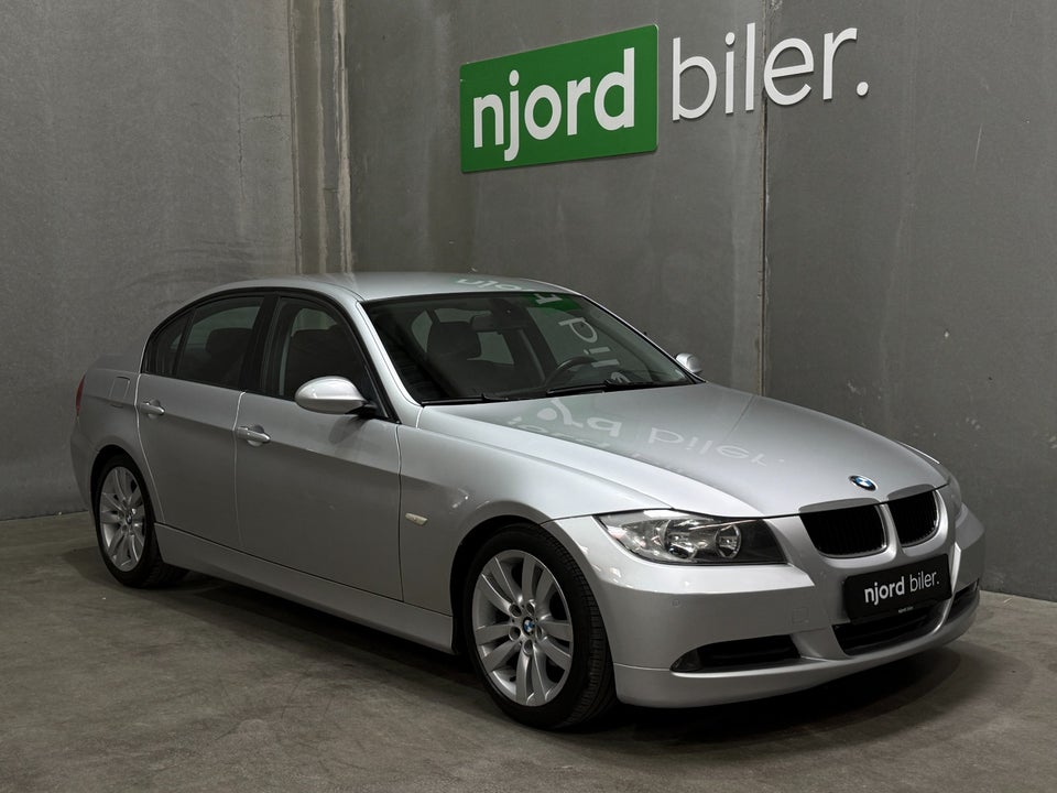 BMW 320i 2,0 aut. 4d