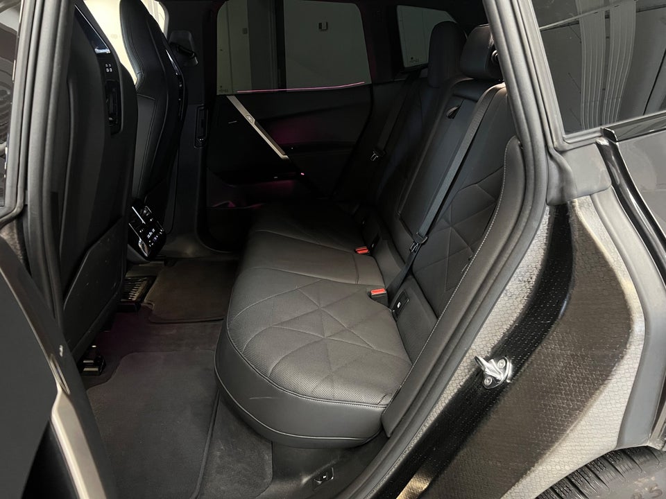 BMW iX xDrive50 Fully Charged 5d