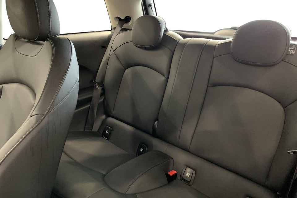 MINI Cooper SE Classic 3d