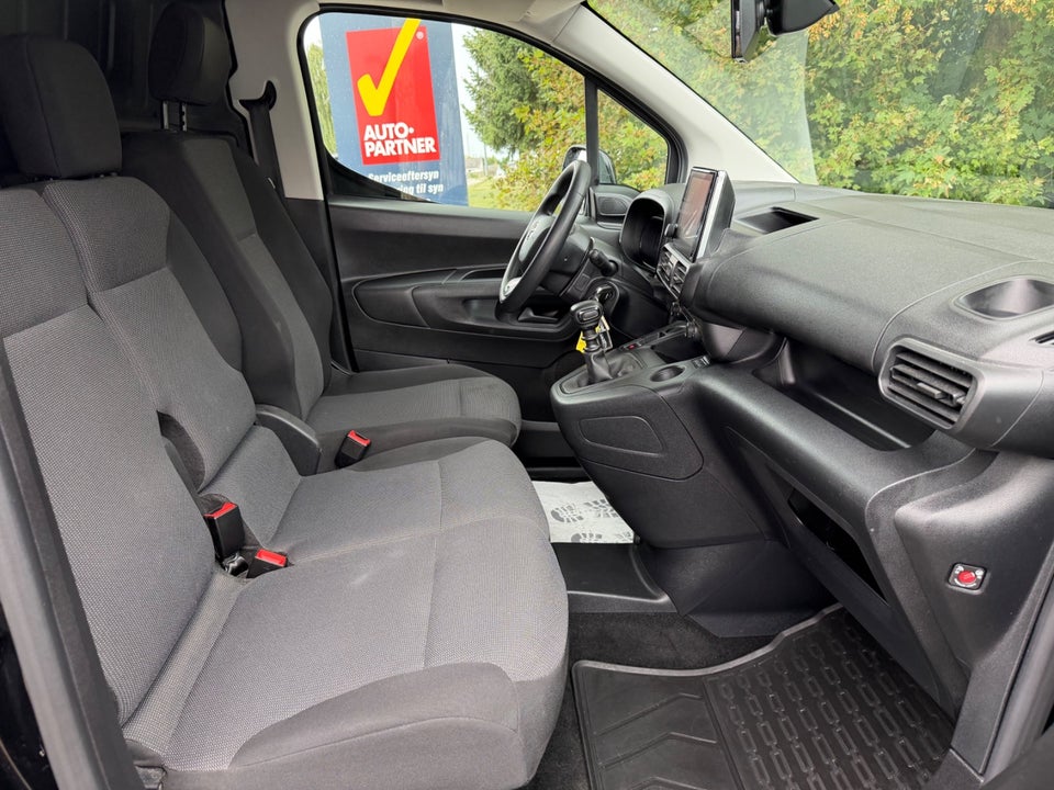 Toyota ProAce City 1,5 D 102 Long Comfort Master