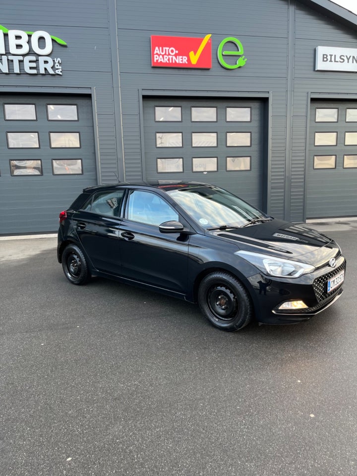Hyundai i20 1,25 Comfort 5d