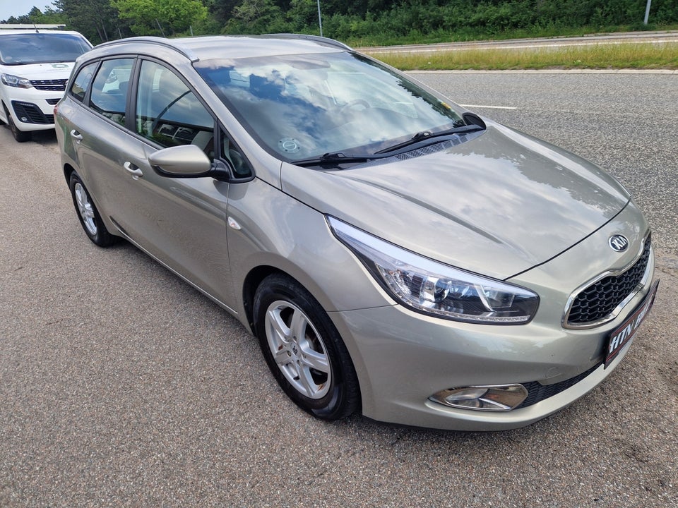 Kia Ceed 1,6 CRDi 128 Active+ SW 5d