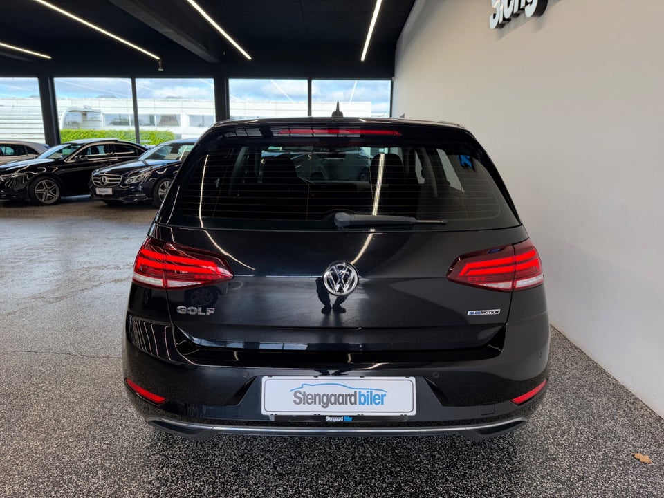 VW Golf VII 1,5 TSi 130 Comfortline DSG 5d