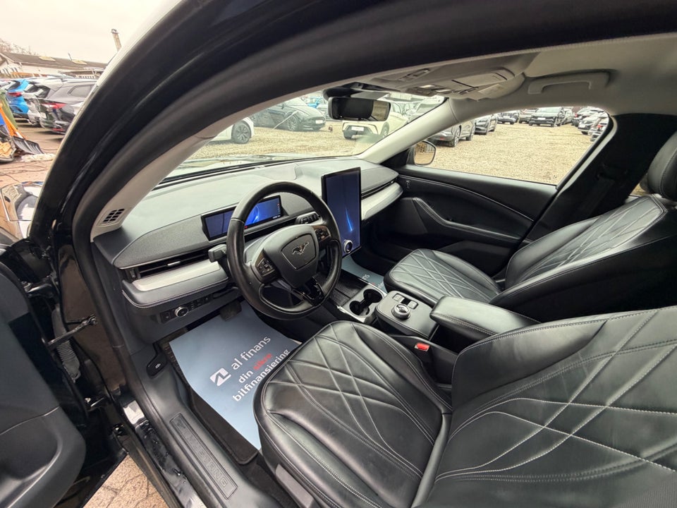 Ford Mustang Mach-E 88 Extended Range 5d