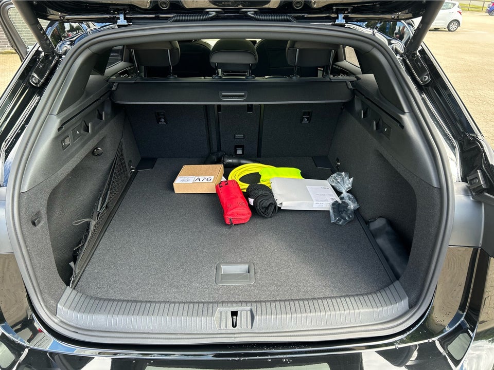 VW ID.7 86 Style S Tourer 5d