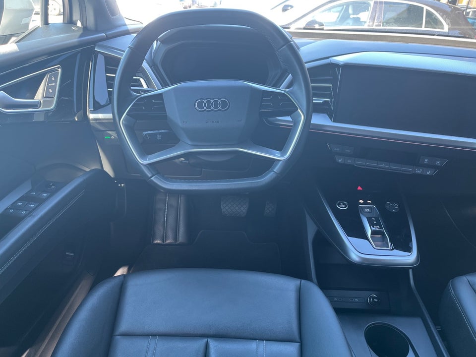 Audi Q4 e-tron 40 Attitude 5d