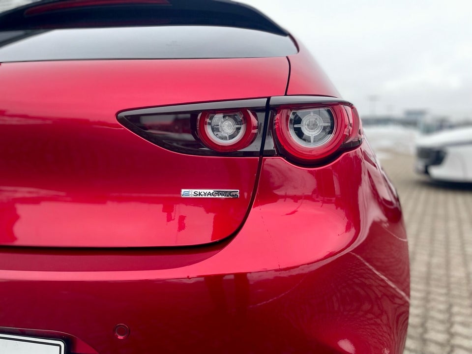 Mazda 3 2,0 e-SkyActiv-G 150 Homura aut. 5d