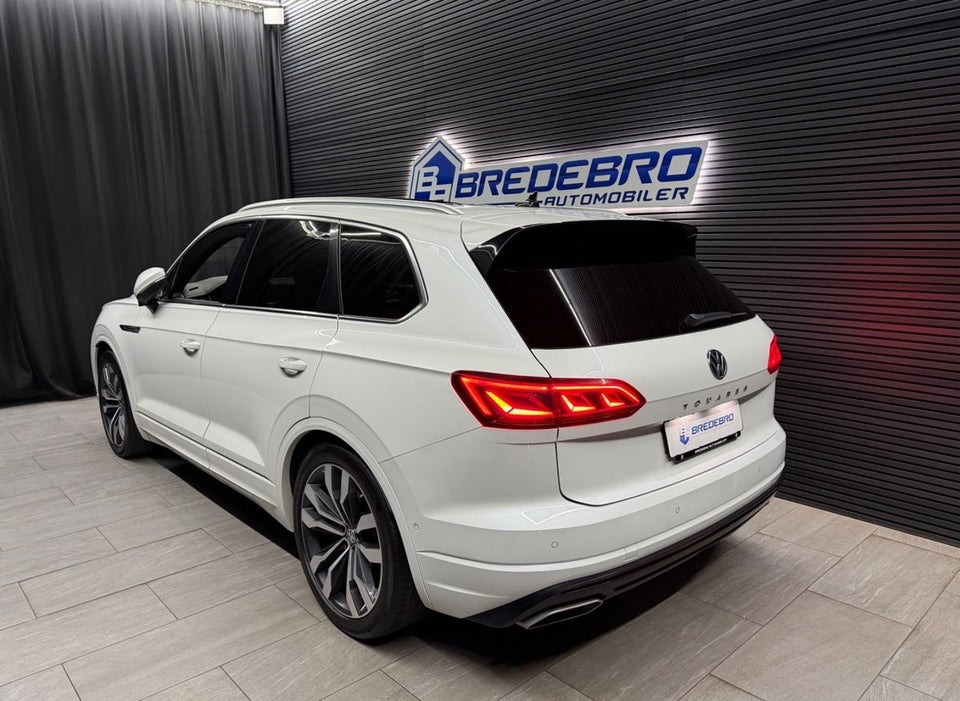 VW Touareg 3,0 TSi 340 R-line aut. 4Motion 5d