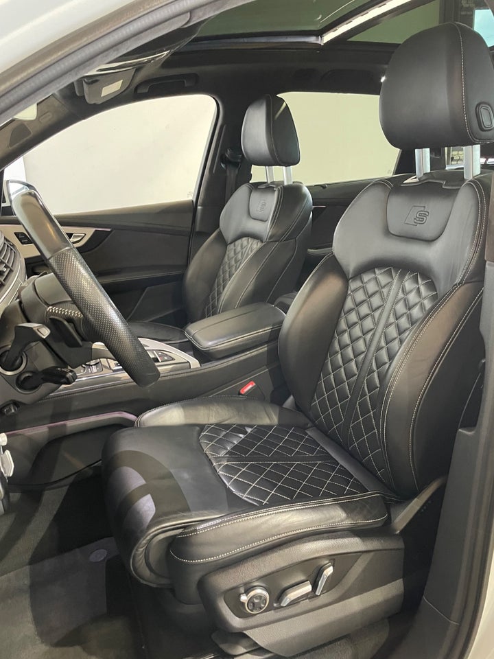 Audi Q7 3,0 TDi e-tron quattro Tiptr. 5d