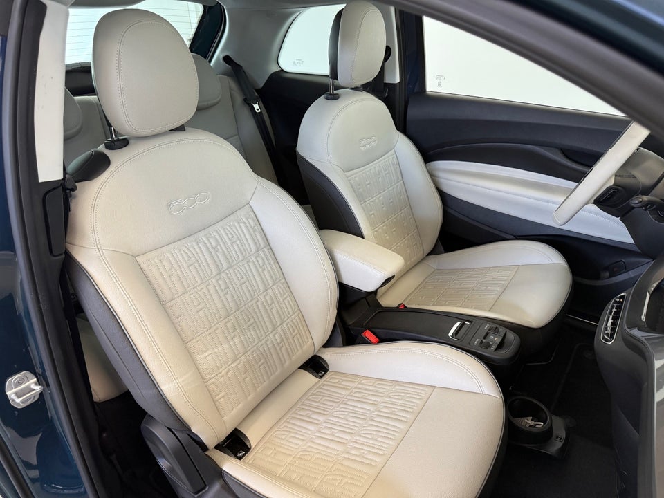 Fiat 500e 42 la Prima 3+1 4d