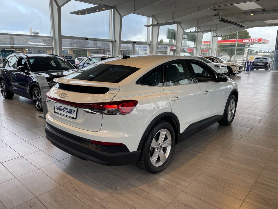 Audi Q4 e-tron 40 Advanced Sportback 5d