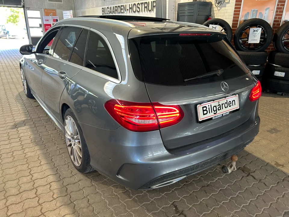 Mercedes C220 d 2,2 AMG Line stc. aut. 5d