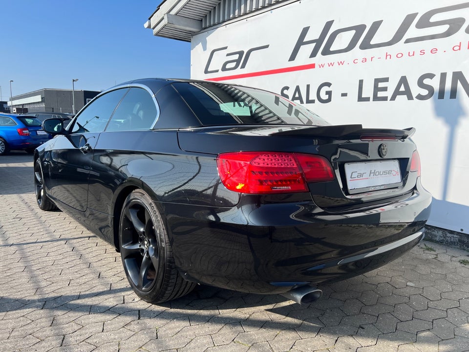 BMW 320d 2,0 Cabriolet aut. 2d