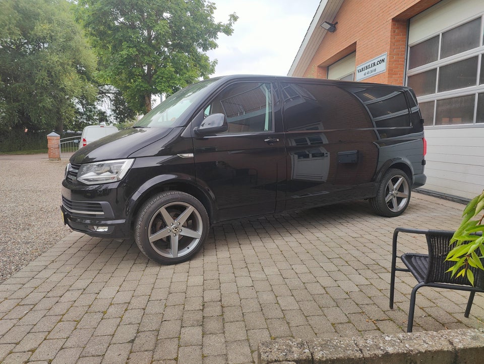 VW Transporter 2,0 TDi 150 Kassevogn lang