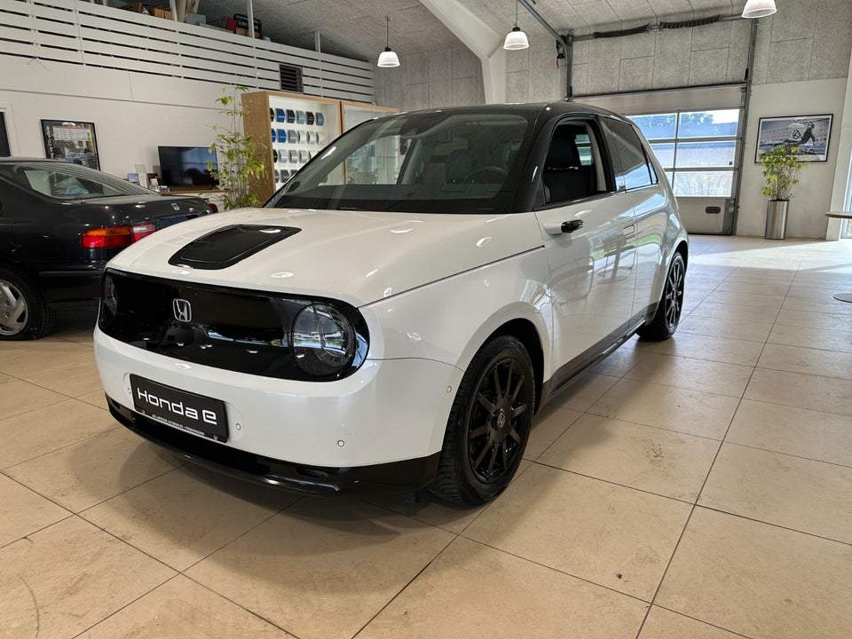 Honda e Advance 5d