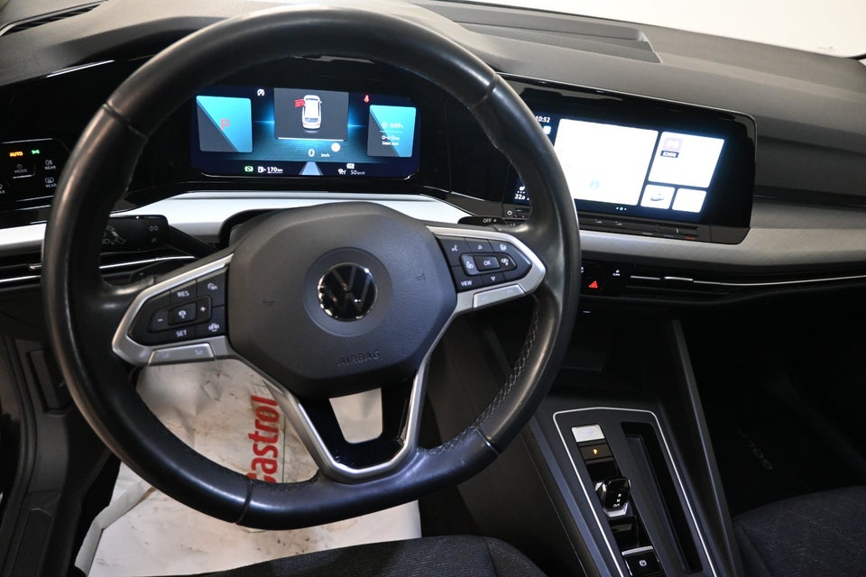 VW Golf VIII 1,5 eTSi 130 Life Variant DSG 5d