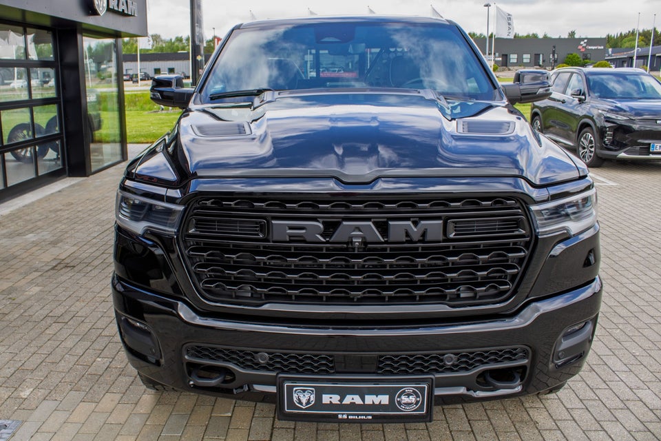 Dodge RAM 1500 3,0 Limited Night aut. 4d