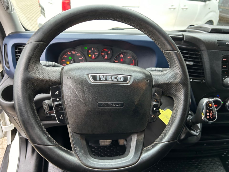 Iveco Daily 2,3 35S16 12m³ Van AG8