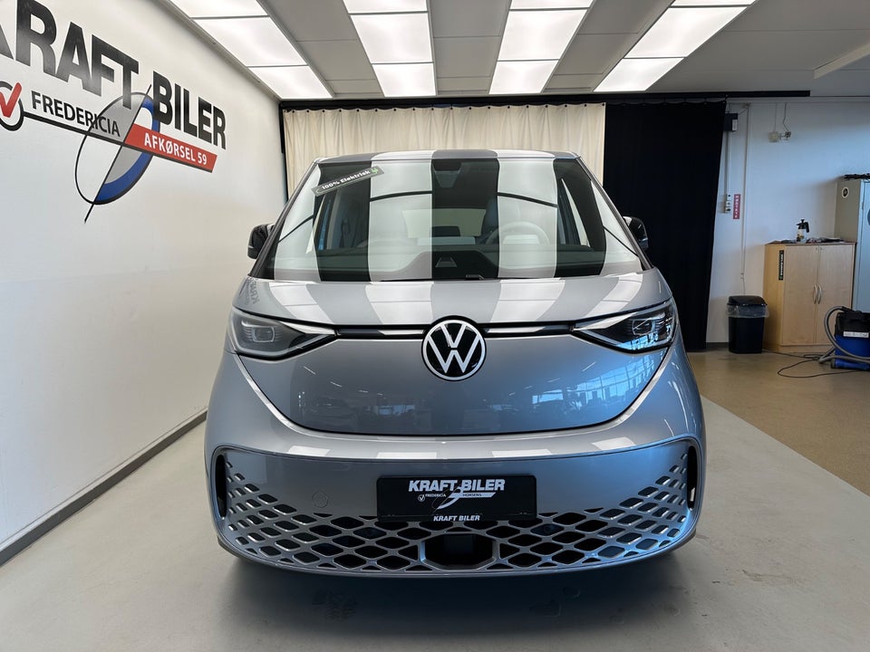 VW ID. Buzz 77 Pro SWB 5d