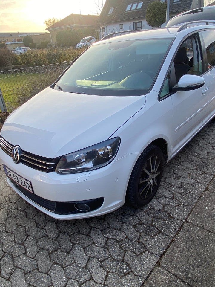 VW Touran 1,6 TDi 105 Comfortline DSG BMT 5d