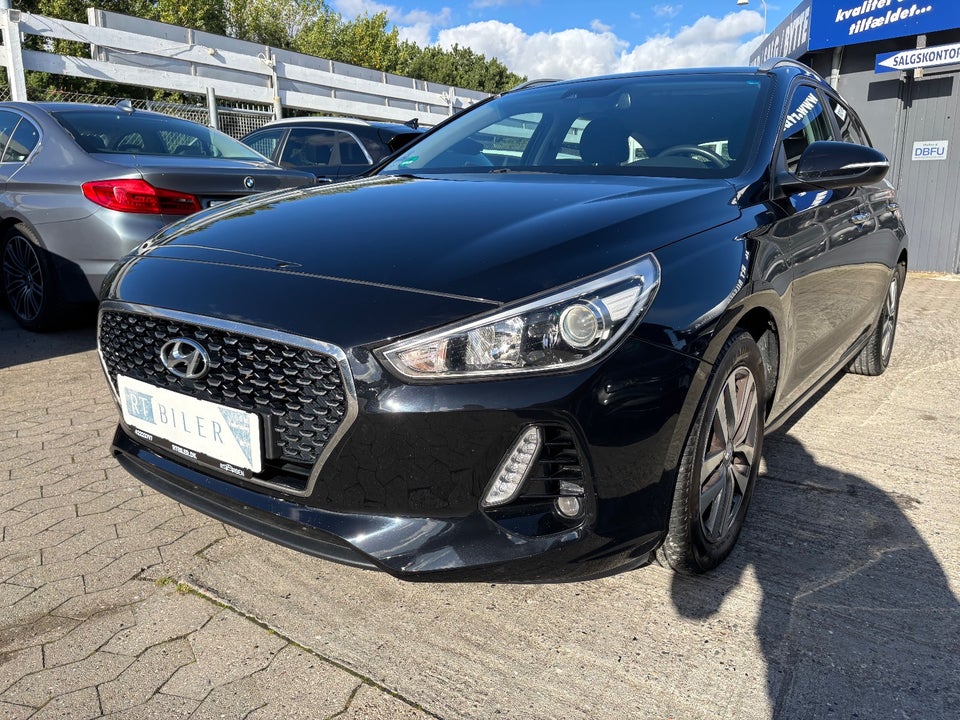 Hyundai i30 1,4 T-GDi Trend stc. DCT 5d