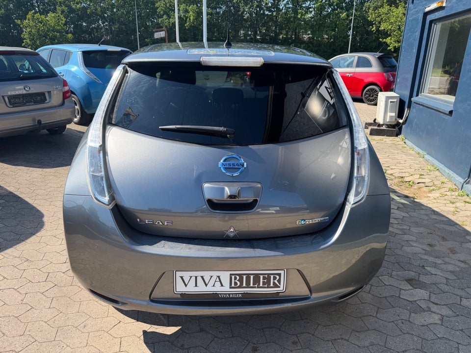 Nissan Leaf 24 Acenta 5d