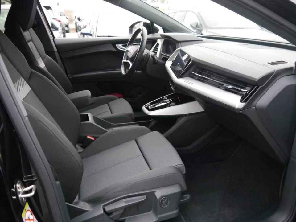 Audi Q4 e-tron 40 Advanced Sportback 5d