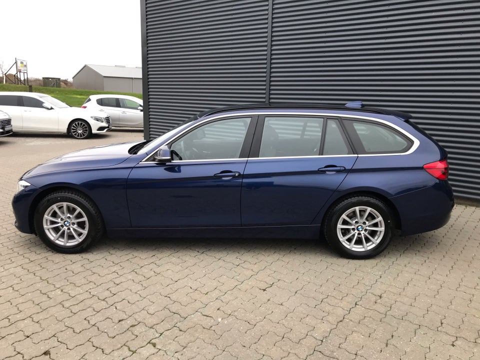 BMW 320d 2,0 Touring Executive aut. 5d