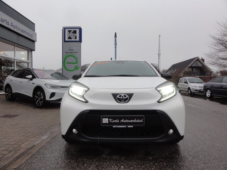 Toyota Aygo X 1,0 Air Active 5d