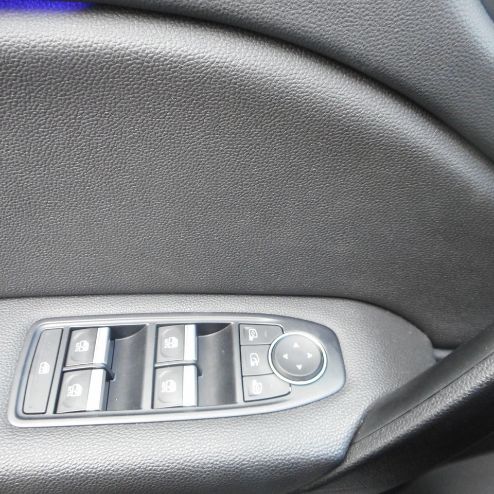 Renault Captur 1,3 TCe 130 Intens EDC 5d
