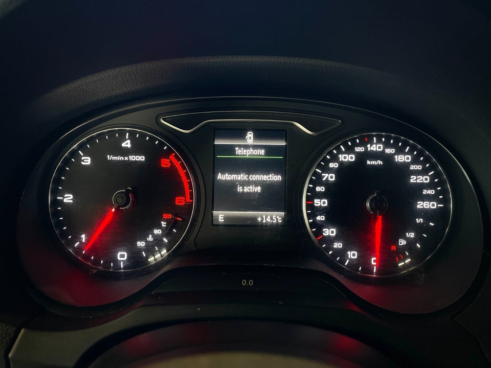 Audi A3 1,6 TDi Ambition 3d