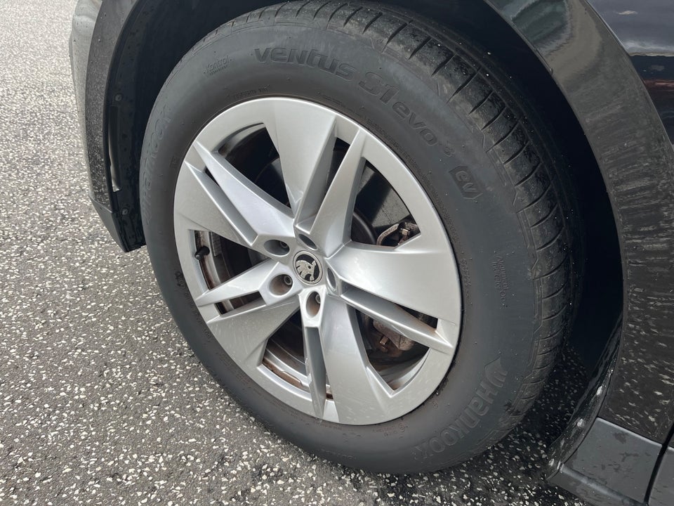 Skoda Enyaq 85 iV Premium 5d