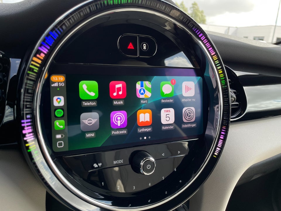 MINI Cooper SE Classic Trim 3d