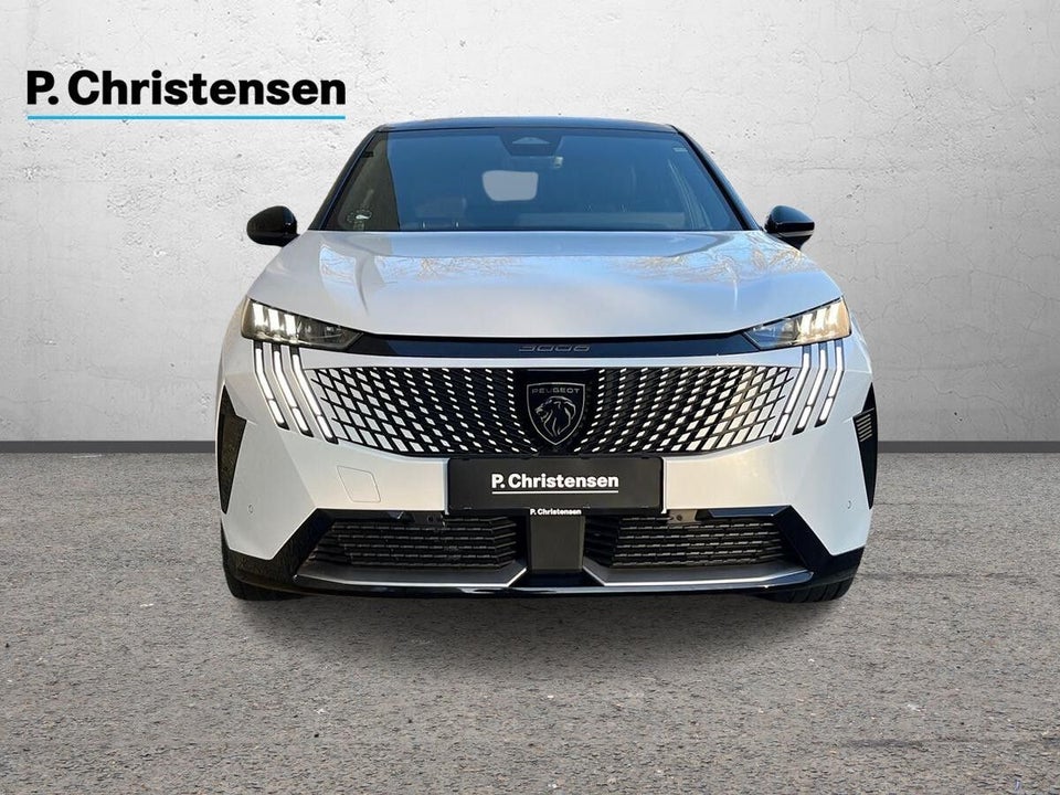 Peugeot e-3008 77 GT 5d