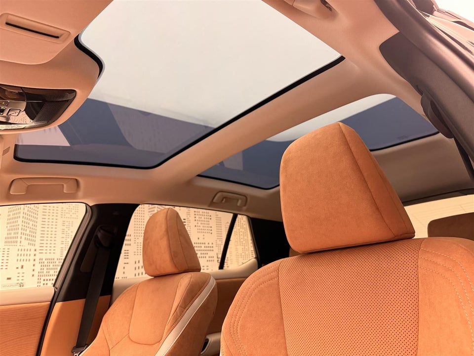 Lexus RZ500e 77 Luxury AWD 5d