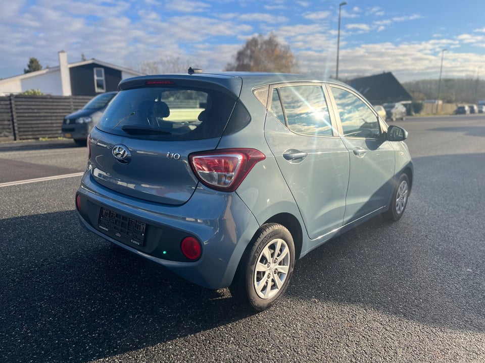 Hyundai i10 1,0 Premium 5d