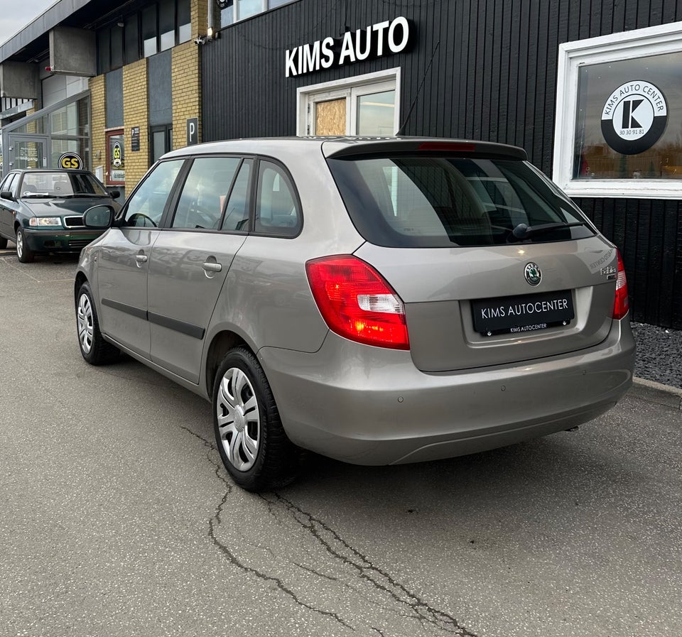 Skoda Fabia 1,2 TSi 105 Ambiente Combi DSG 5d