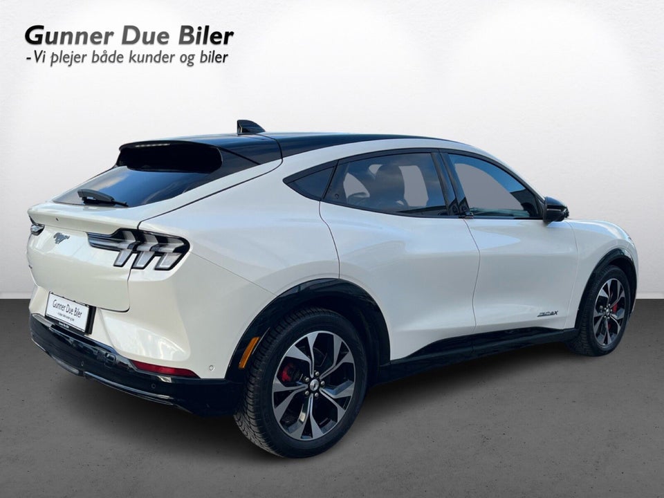 Ford Mustang Mach-E 91 Premium Extended Range AWD 5d