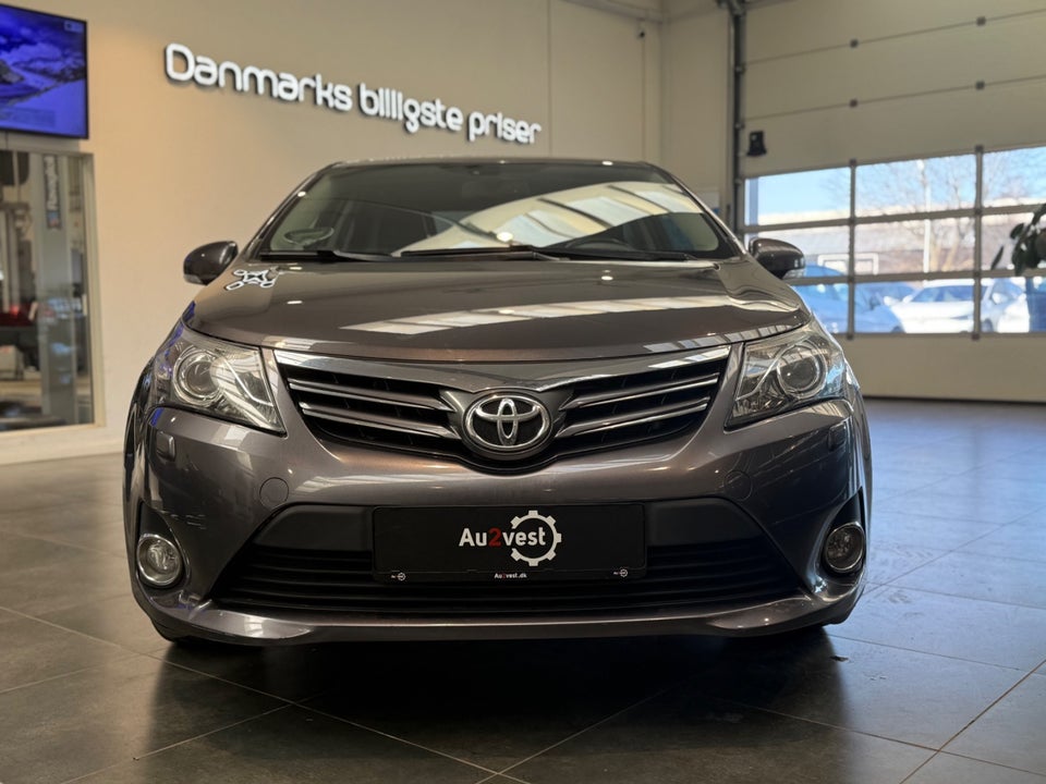 Toyota Avensis 1,6 VVT-i T1 4d