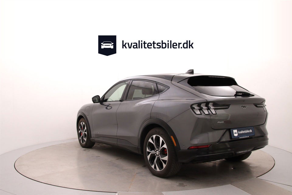 Ford Mustang Mach-E 75 Standard Range AWD 5d