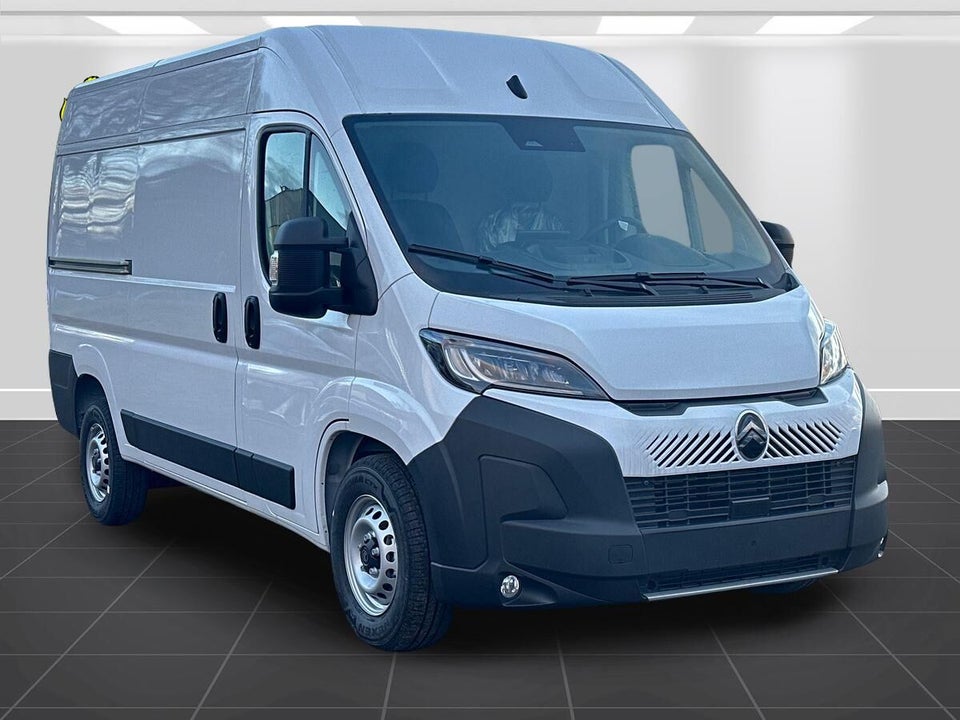 Citroën Jumper 35 2,2 BlueHDi 140 L2H2 MasterLine EAT8