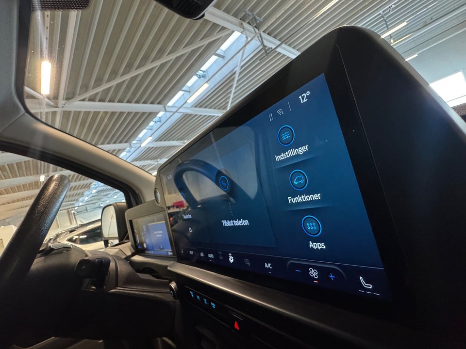 Ford Transit Custom 300L 2,0 EcoBlue Trend aut.