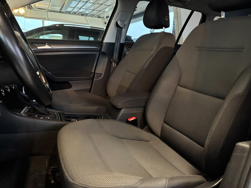 VW Golf VII 1,5 TSi 150 Comfortline Variant DSG 5d