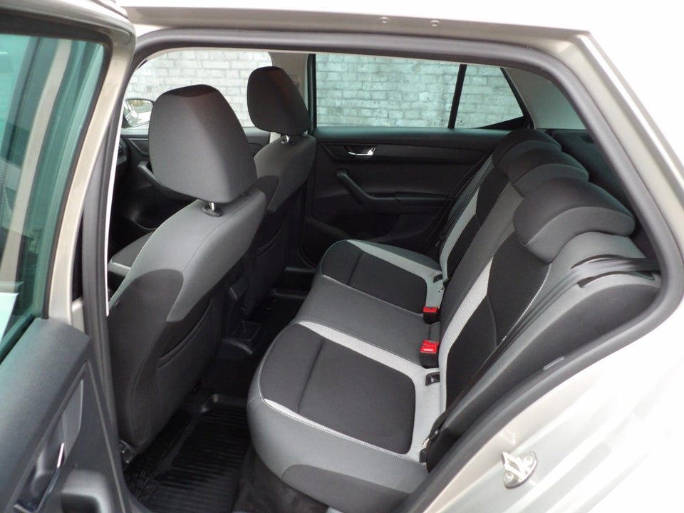 Skoda Fabia 1,2 TSi 110 Ambition 5d